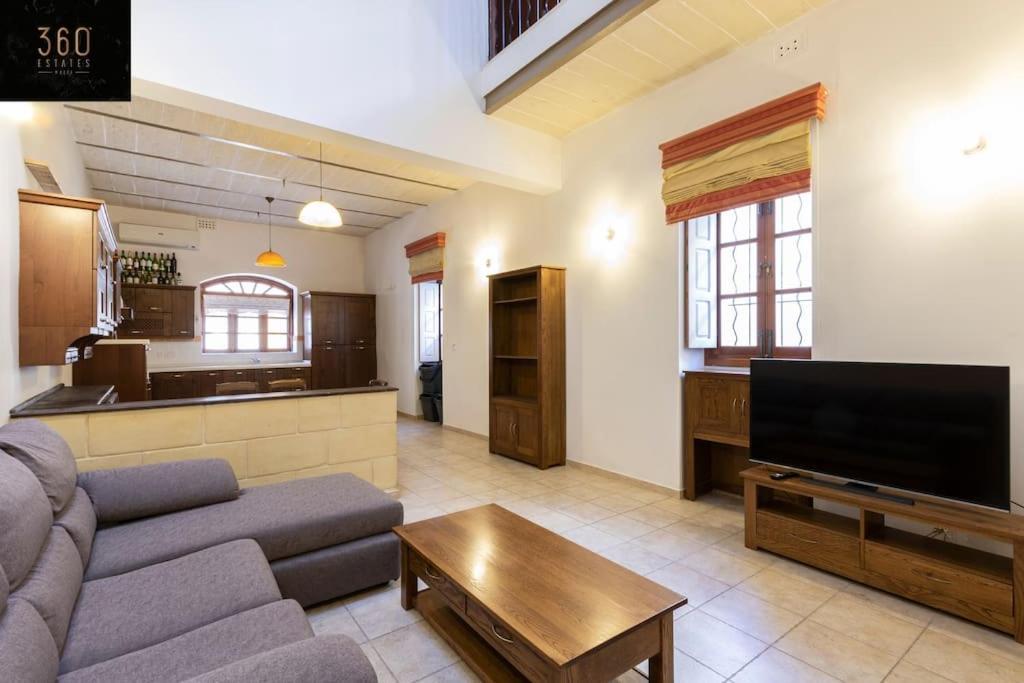 Appartamento Amazing House In With Bbq & Parking By 360 Estates *