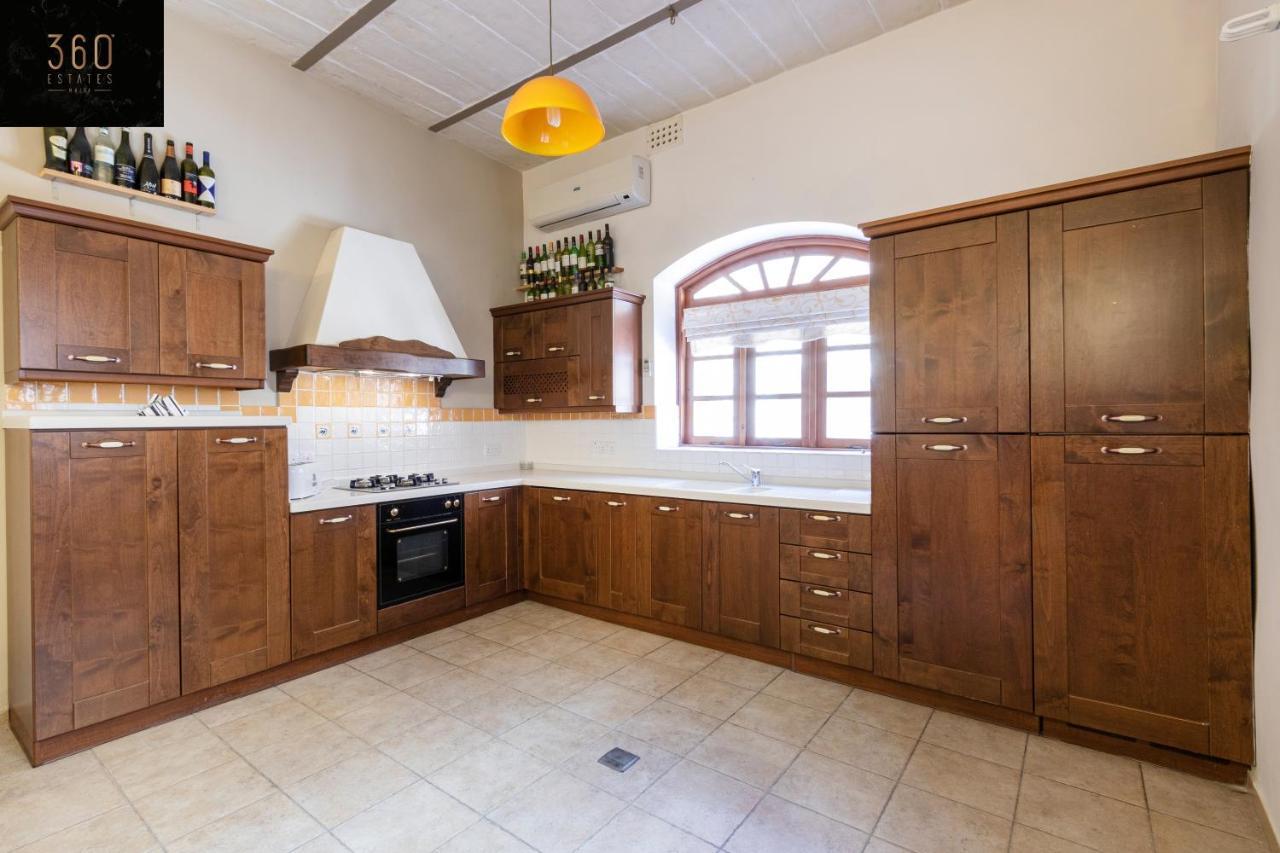 Apartment Amazing House In With Bbq & Parking By 360 Estates Sliema